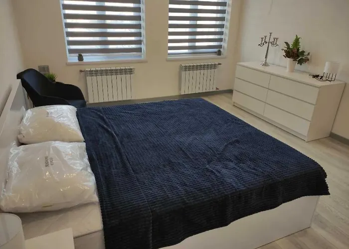 2 Separate Bedrooms *